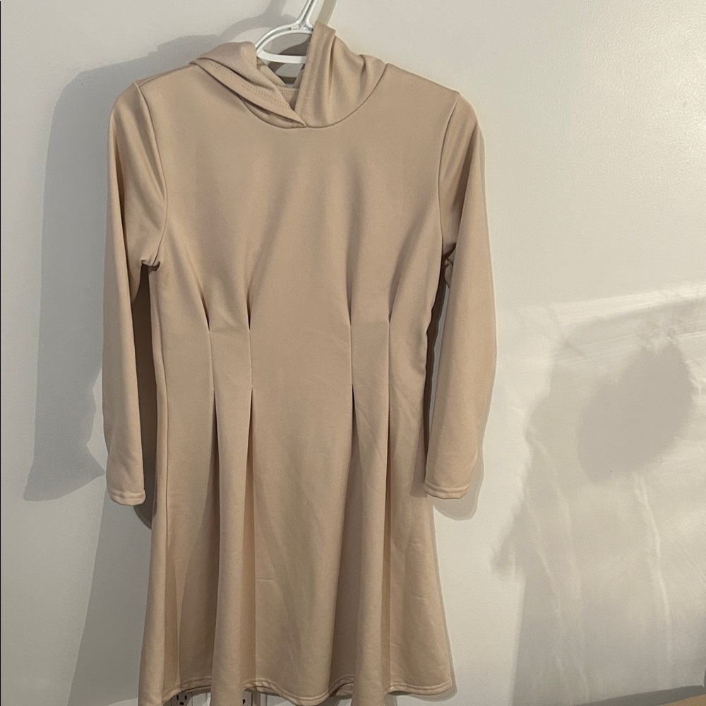 Elegant Tan Long Sleeve Dress